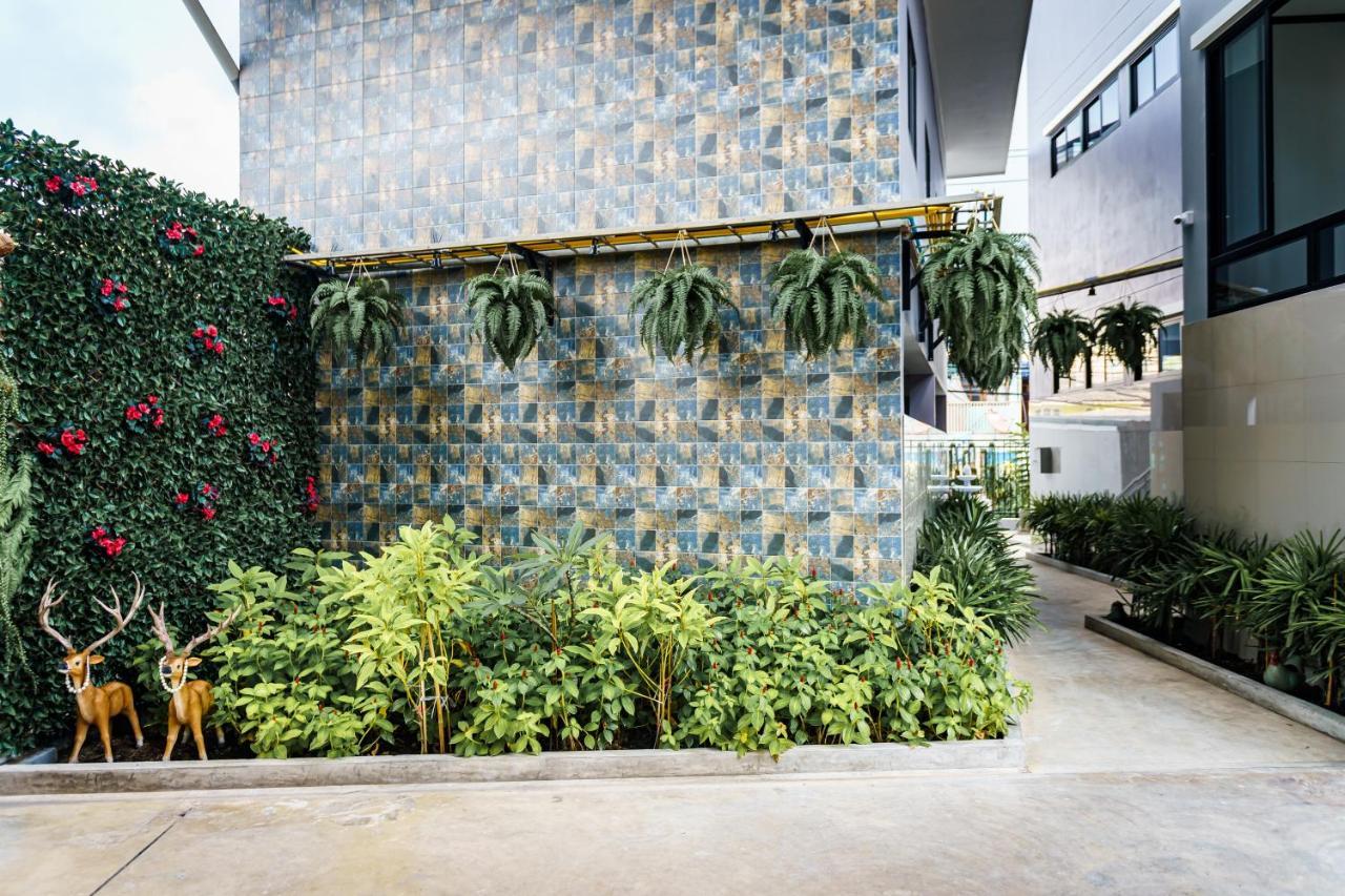 Lux Boutique Hotel Nonthaburi Buitenkant foto