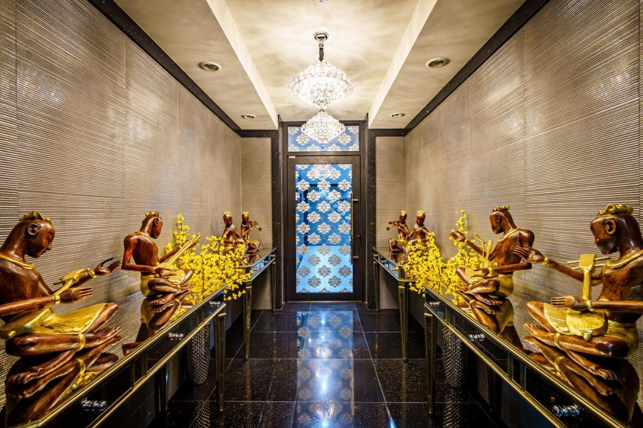 Lux Boutique Hotel Nonthaburi Buitenkant foto