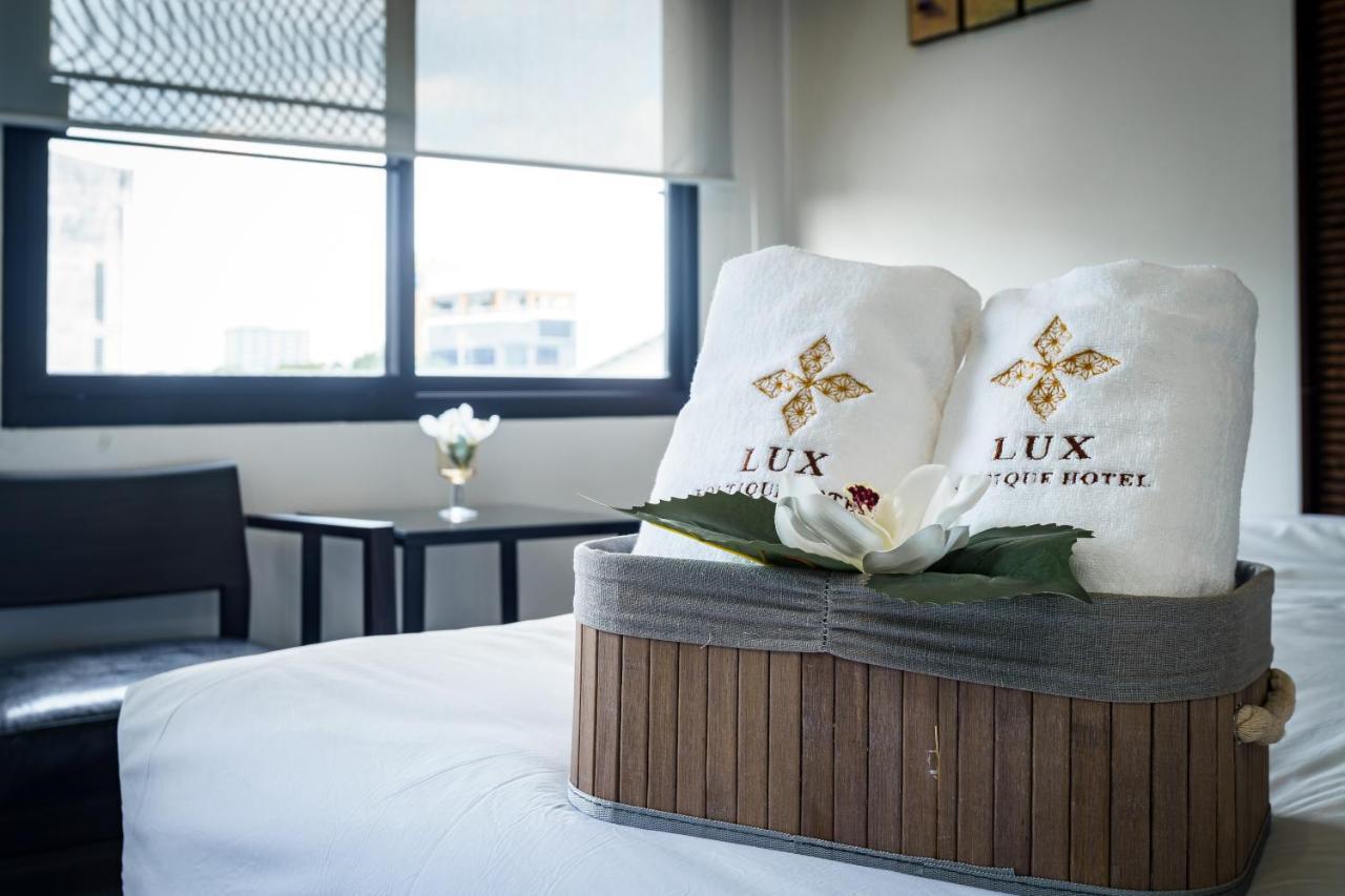 Lux Boutique Hotel Nonthaburi Buitenkant foto
